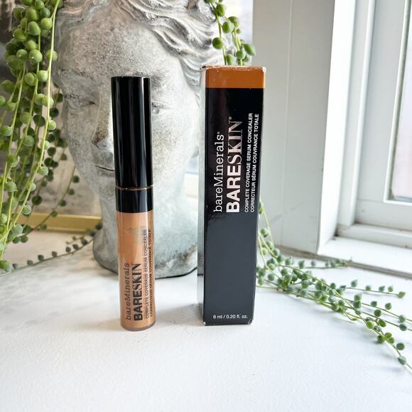 NEW BareMinerals Complete Coverage Concealer Serum in Dark to Deep - Picture 1 of 3